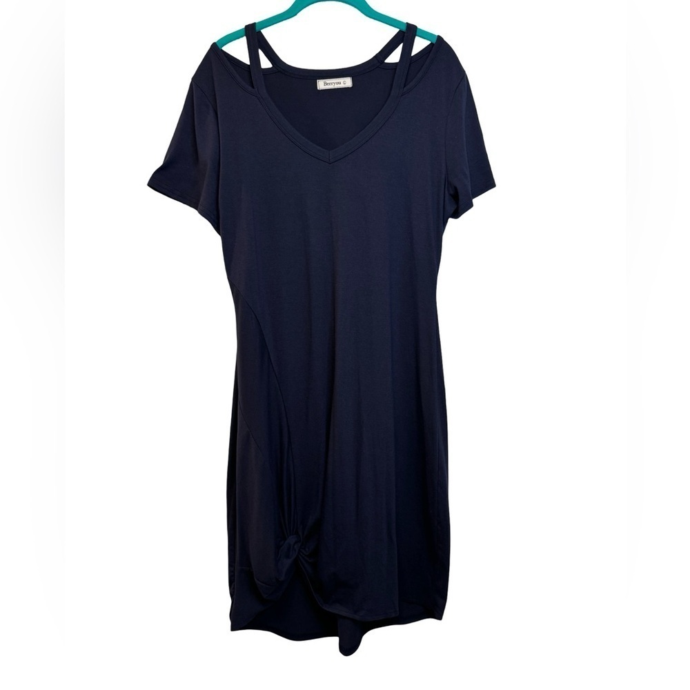 Berryou Navy Blue Cold Shoulder Dress Size L☀️